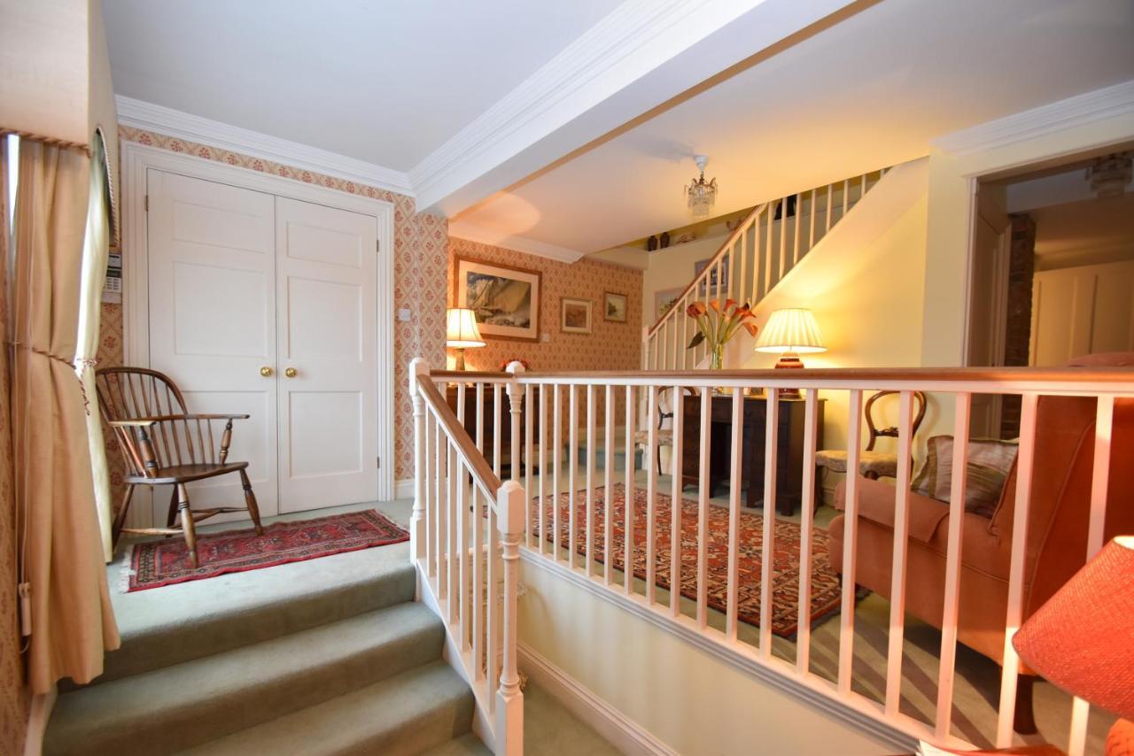 Whitefriars, Rye - Central Location With Parking For 3 Cars - Large Family Home Eksteriør billede