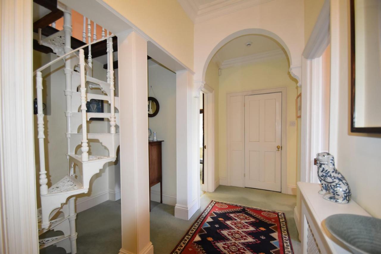 Whitefriars, Rye - Central Location With Parking For 3 Cars - Large Family Home Eksteriør billede