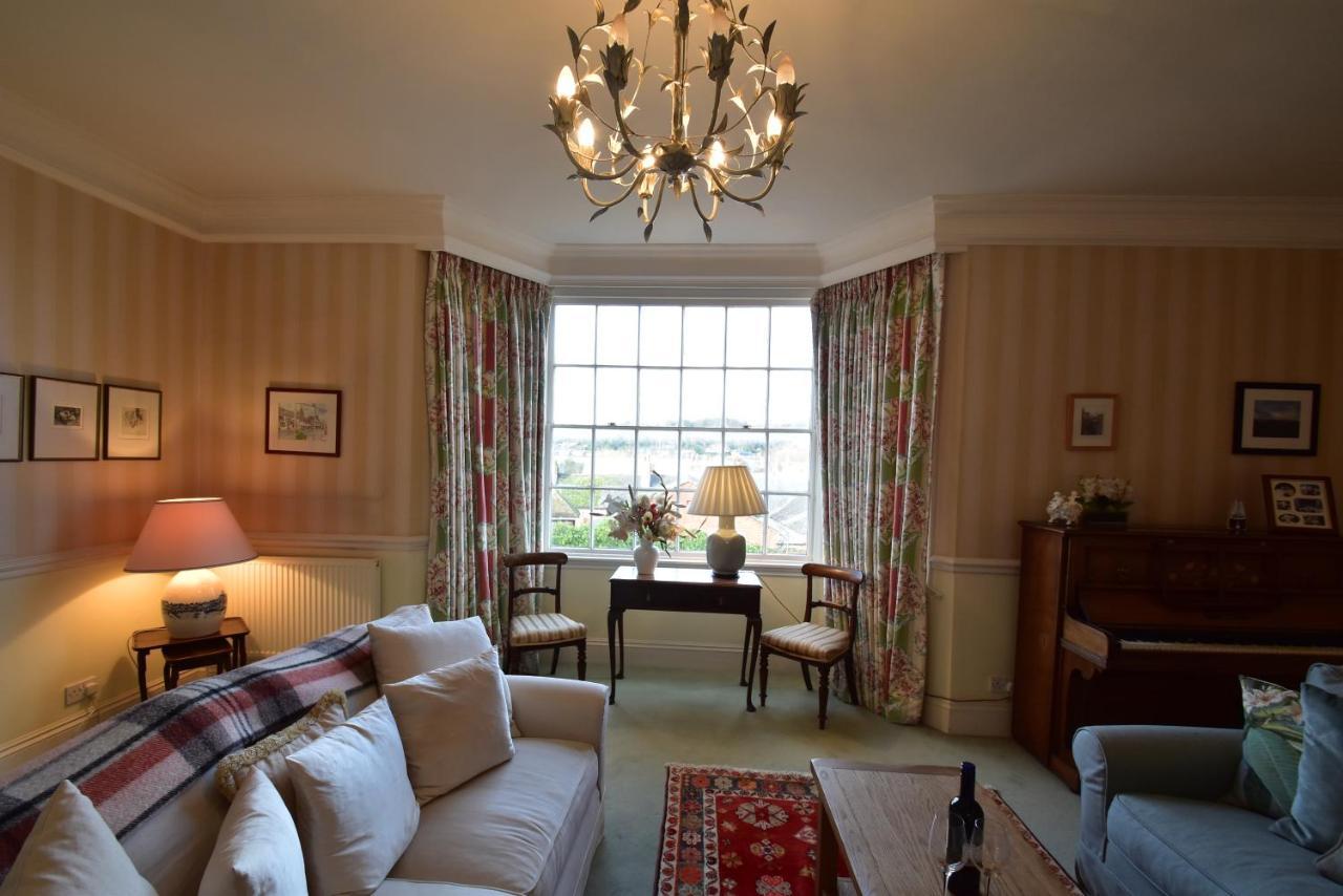 Whitefriars, Rye - Central Location With Parking For 3 Cars - Large Family Home Eksteriør billede