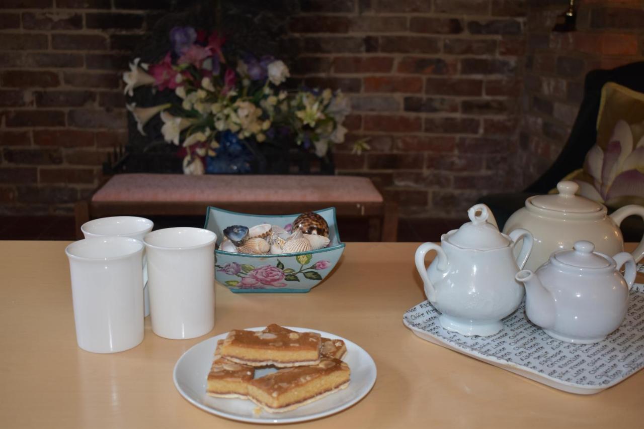 Whitefriars, Rye - Central Location With Parking For 3 Cars - Large Family Home Eksteriør billede